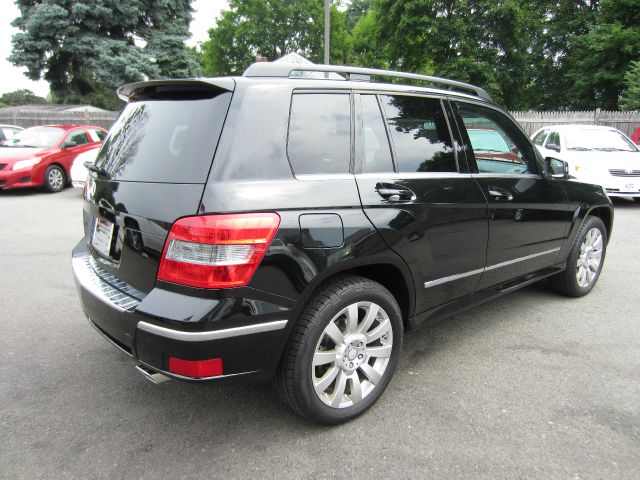Mercedes-Benz GLK-Class 2011 photo 1