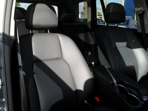 Mercedes-Benz GLK Class 2010 photo 3