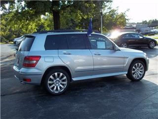 Mercedes-Benz GLK Class 2010 photo 3