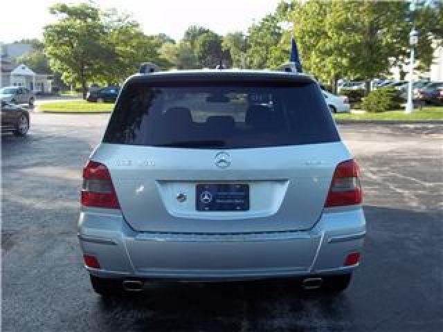 Mercedes-Benz GLK Class 2010 photo 5