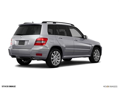 Mercedes-Benz GLK Class 2011 photo 2