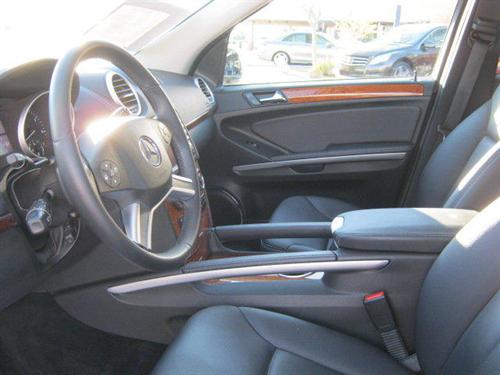 Mercedes-Benz GL Class 2009 photo 1