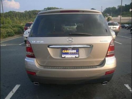 Mercedes-Benz GL Class 2009 photo 4