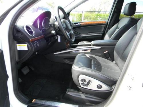 Mercedes-Benz GL Class 2009 photo 1