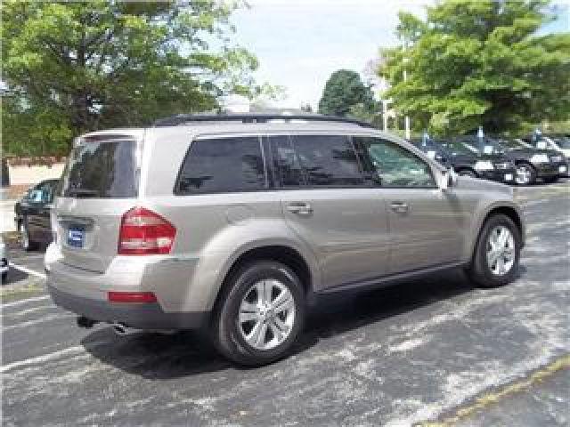 Mercedes-Benz GL Class 2009 photo 3
