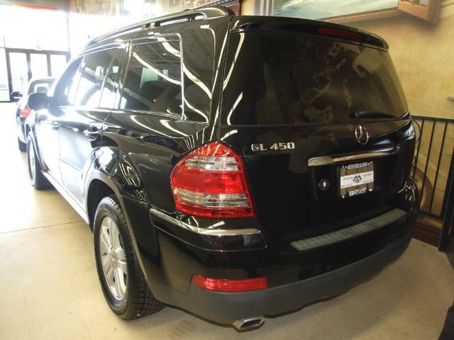 Mercedes-Benz GL Class 2009 photo 4