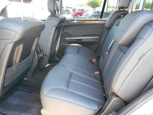 Mercedes-Benz GL Class 2012 photo 5