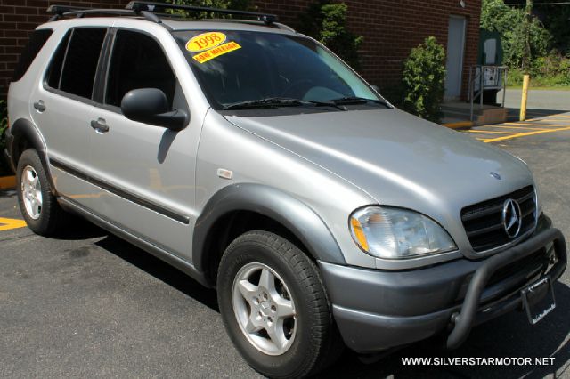Mercedes-Benz M-Class 1998 photo 4
