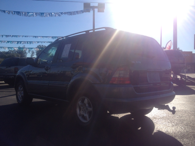 Mercedes-Benz M-Class 1998 photo 2