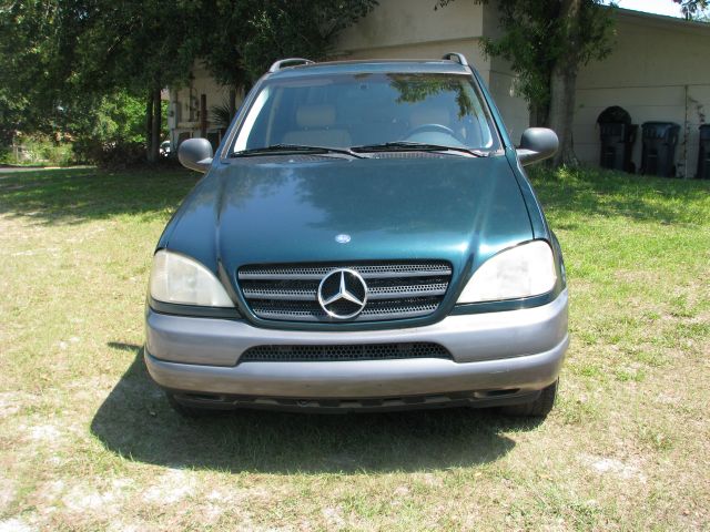 Mercedes-Benz M-Class 1998 photo 4