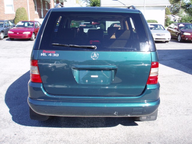 Mercedes-Benz M-Class 1999 photo 4