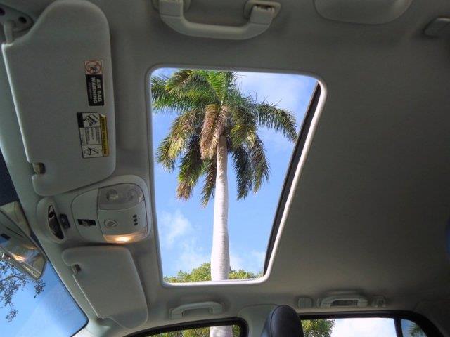 Mercedes-Benz M-Class 2000 photo 2