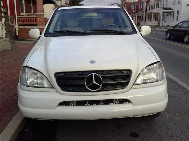 Mercedes-Benz M-Class Unknown SUV