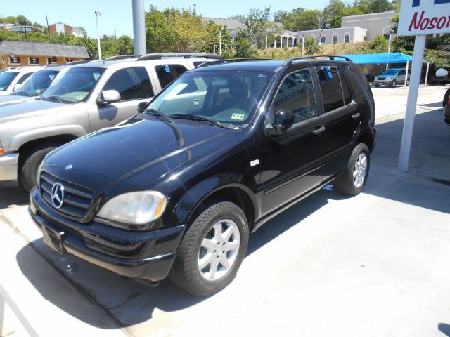 Mercedes-Benz M-Class 3500 SLT Dually SUV