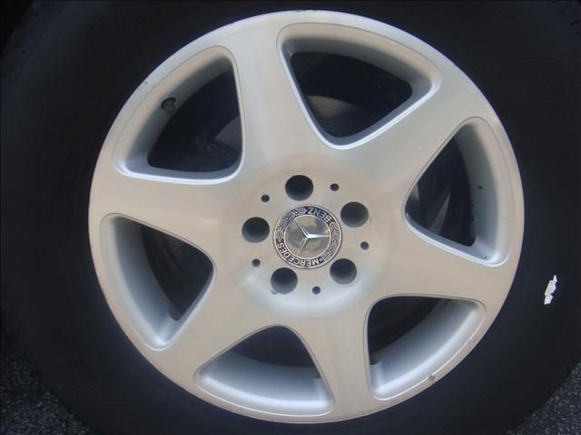 Mercedes-Benz M-Class 2000 photo 5