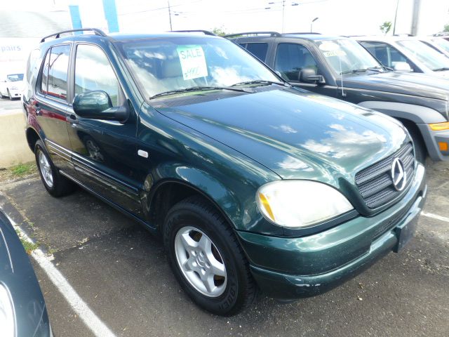 Mercedes-Benz M-Class 2000 photo 4