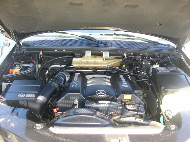 Mercedes-Benz M-Class 2001 photo 0