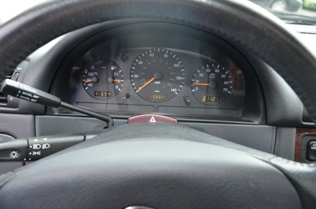 Mercedes-Benz M-Class 2001 photo 3