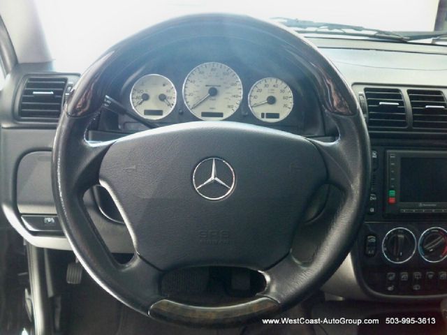 Mercedes-Benz M-Class 2001 photo 4