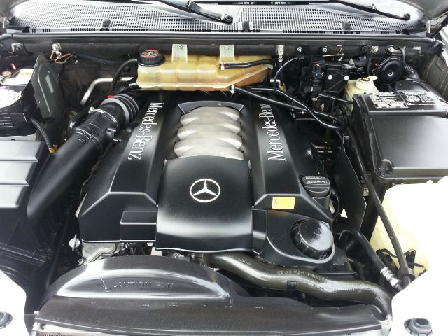 Mercedes-Benz M-Class 2001 photo 4