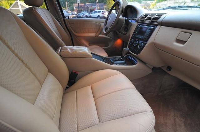 Mercedes-Benz M-Class 2002 photo 2