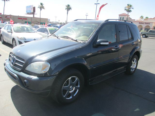 Mercedes-Benz M-Class 2002 photo 4