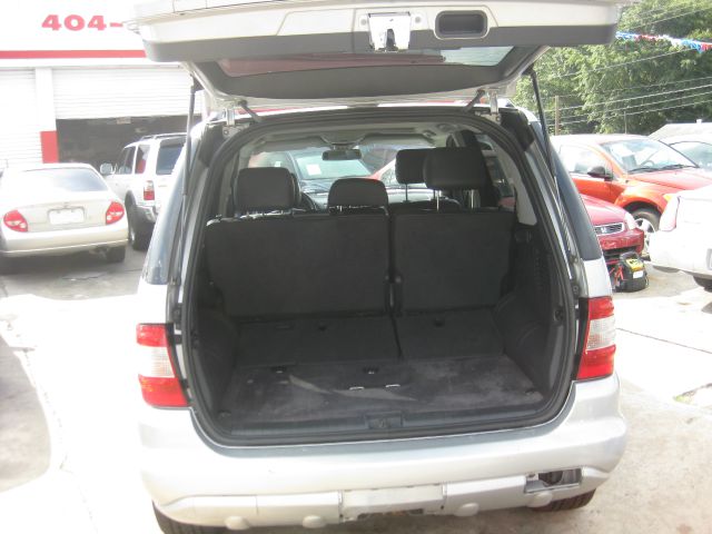 Mercedes-Benz M-Class 2002 photo 1