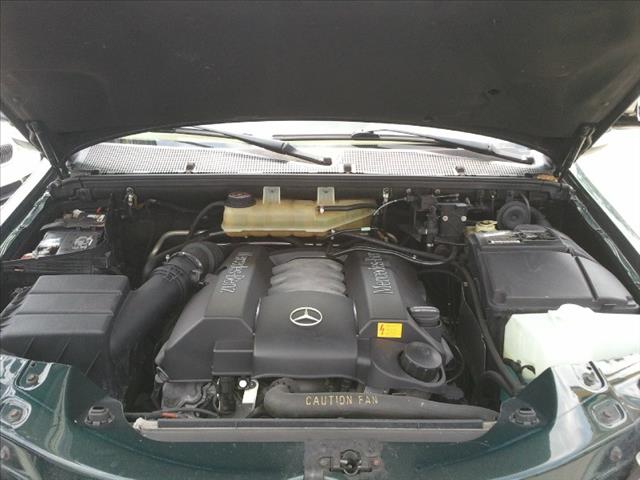 Mercedes-Benz M-Class 2002 photo 4