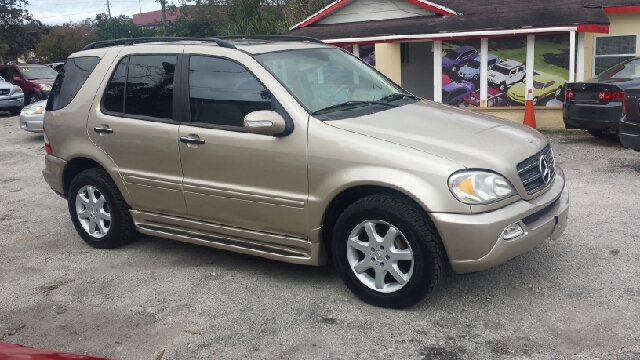 Mercedes-Benz M-Class 2002 photo 3