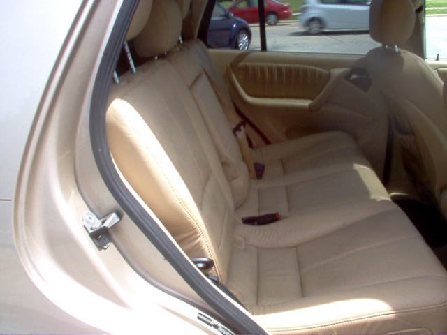 Mercedes-Benz M-Class 2003 photo 1