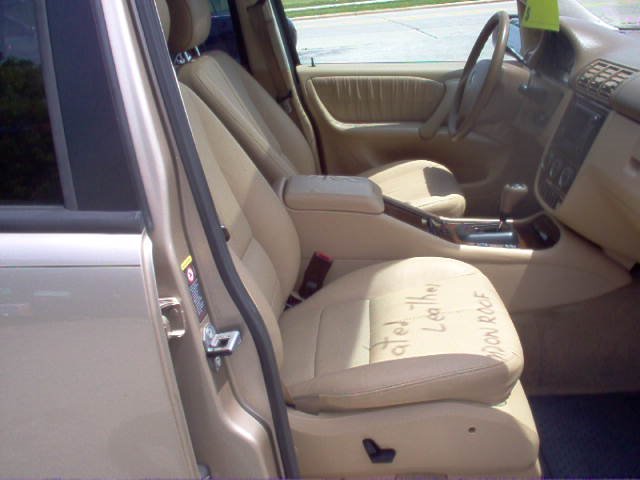 Mercedes-Benz M-Class 2003 photo 2