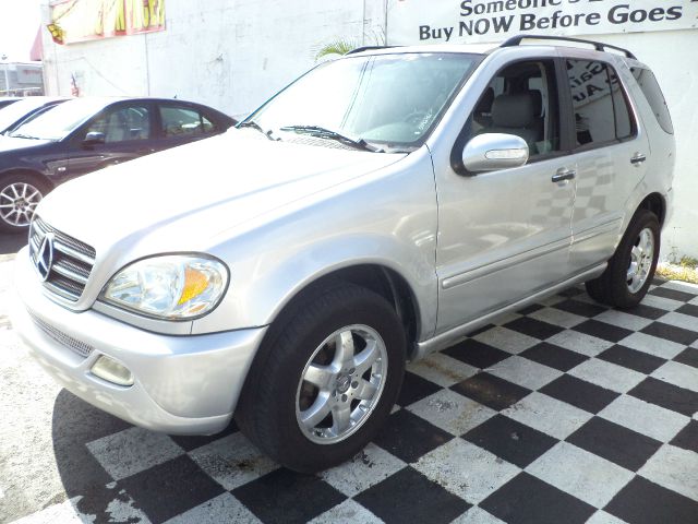 Mercedes-Benz M-Class 2003 photo 3