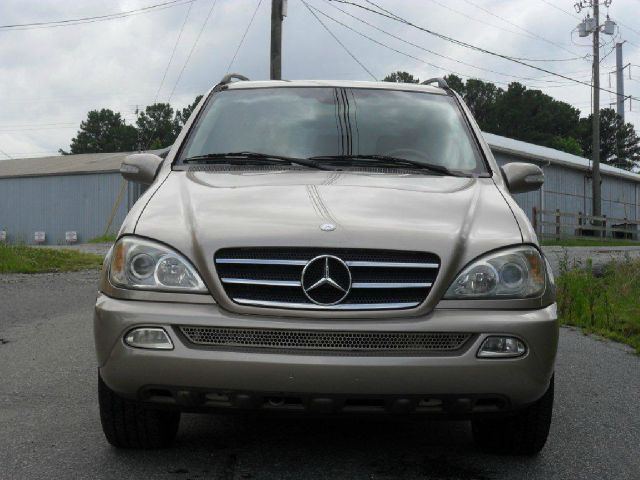 Mercedes-Benz M-Class 2003 photo 3