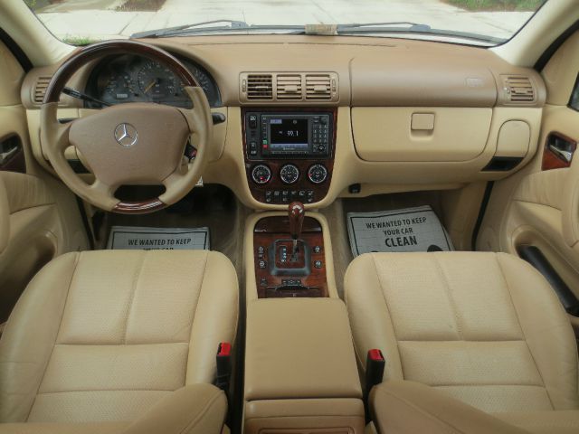 Mercedes-Benz M-Class 2003 photo 1