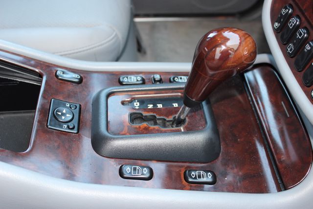 Mercedes-Benz M-Class 2003 photo 2