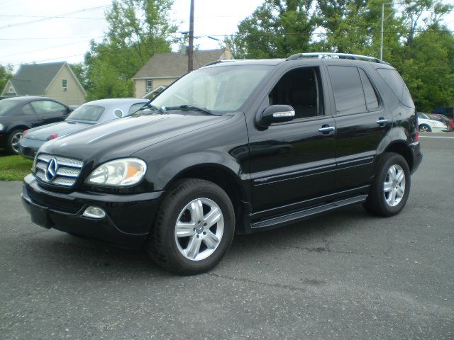 Mercedes-Benz M-Class 2005 photo 1