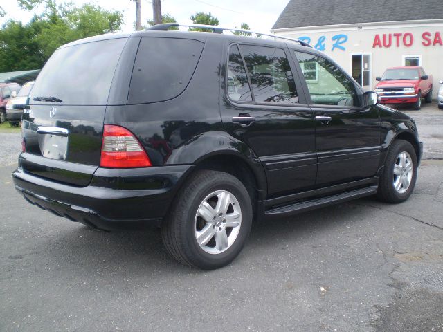 Mercedes-Benz M-Class 2005 photo 11