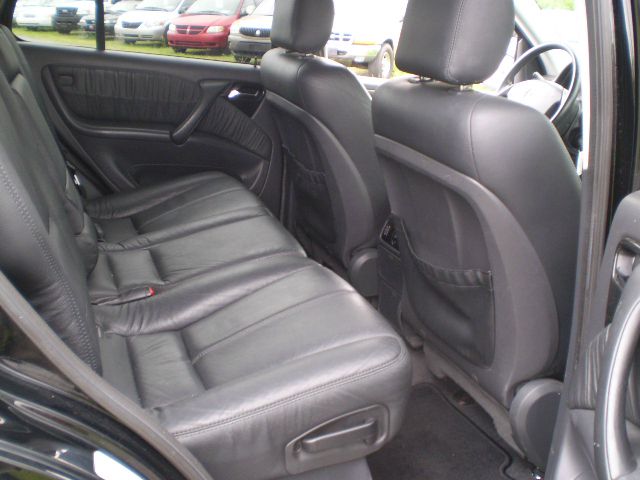 Mercedes-Benz M-Class 2005 photo 3