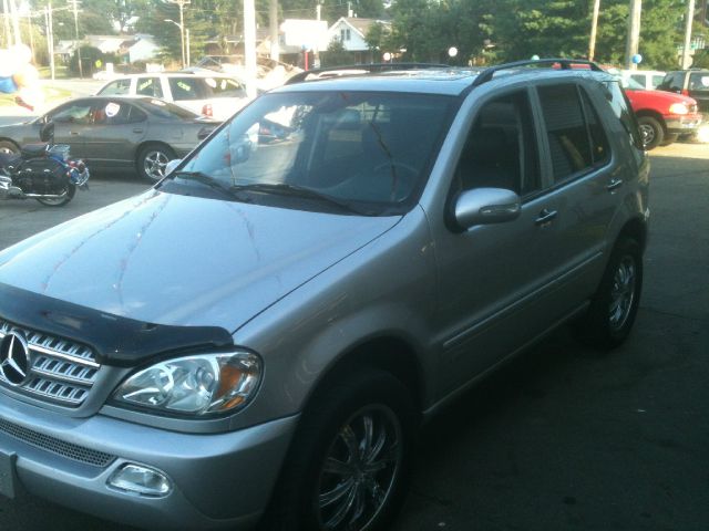 Mercedes-Benz M-Class 2005 photo 3