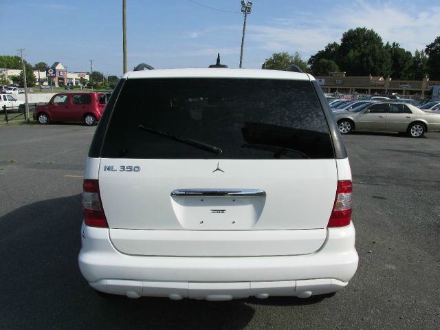 Mercedes-Benz M-Class SES 5dr SUV