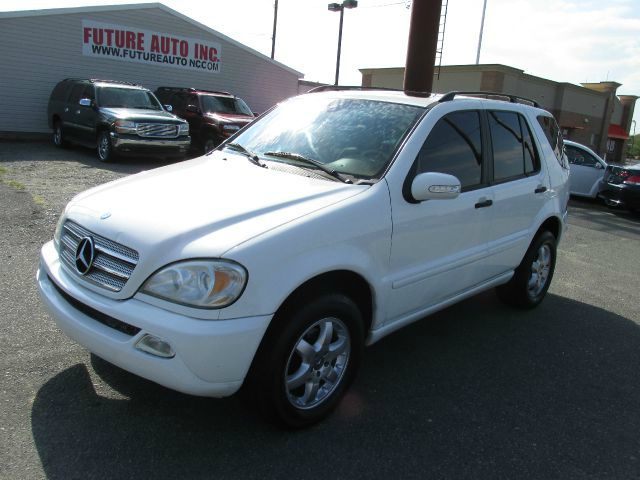 Mercedes-Benz M-Class 2005 photo 3