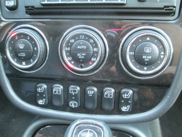 Mercedes-Benz M-Class 2005 photo 19