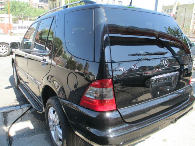 Mercedes-Benz M-Class 2005 photo 38