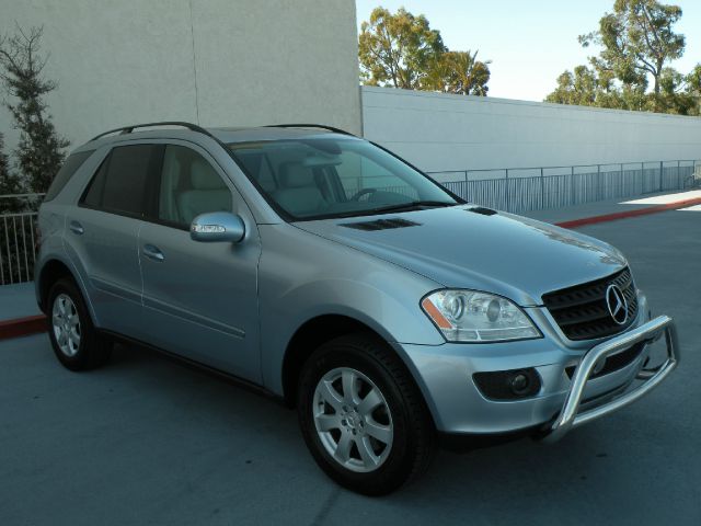 Mercedes-Benz M-Class 2006 photo 3