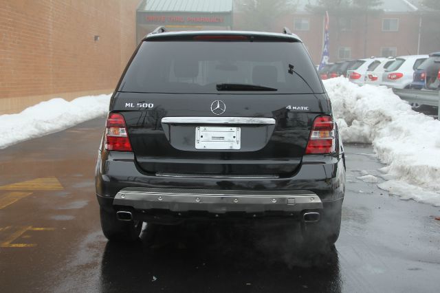 Mercedes-Benz M-Class 2006 photo 3