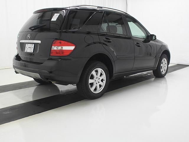 Mercedes-Benz M-Class SES 5dr SUV