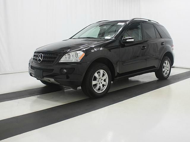 Mercedes-Benz M-Class 2006 photo 1