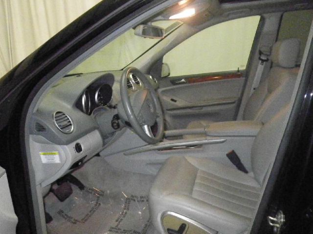 Mercedes-Benz M-Class 2006 photo 3