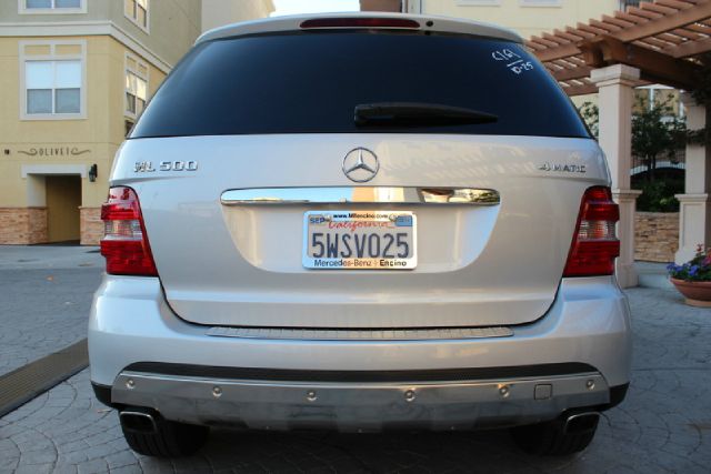 Mercedes-Benz M-Class 2006 photo 3