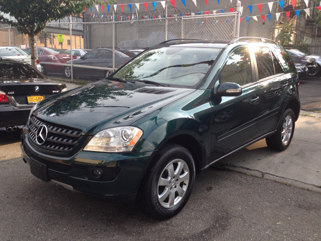 Mercedes-Benz M-Class 2006 photo 3